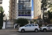 Apartamento 190m², 03 dormitórios (sendo 01 suíte), 04 banheiros e 02 vagas na garagem.  Condomínio com portaria 24hrs, salão de festa, salão gourmet,