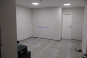 Conjunto Comercial 25m², 01 banheiro.   Condomínio com recepção.    Excelente localização á e minutos andando para a estação do metrô Faria Lima