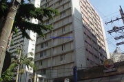 Apartamento 97.50m², 02 dormitórios, 02  banheiros e 01 vaga na garagem.  Condomínio com portaria e segurança 24hrs.  Excelente localização.