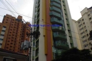 Apartamento 220m², 04 dormitórios (sendo suítes), 05 banheiros e 03 vagas na garagem.  Condomínio com portaria, segurança 24hrs, piscina, salão de fes