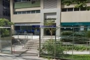 Conjunto Comercial 57,65m², 01 banheiro.  Condomínio com recepção e segurança 24hrs.  Excelente localização entre as Ruas Urussuí, Bandeira Paulista