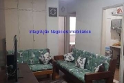 Apartamento 53m², 02 dormitórios e 01 banheiro.  Condomínio com portaria 24hrs e segurança 24hrs.  Excelente localização entre as Ruas Maria Antônia,