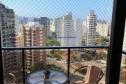 Apartamento 276m², 04 dormitórios (sendo suítes), 05 banheiros e 03 vagas na garagem.  Condomínio com portaria, segurança 24hrs, piscina,