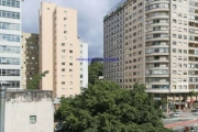 Apartamento 35m², 01 dormitório e 01 banheiro.  Condomínio com portaria 24hrs.  Excelente localização á 7 minutos andando para a estação