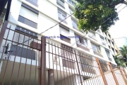 Apartamento 87m², 02 dormitórios, 02 banheiros e 01 vaga na garagem.  Condomínio com portaria e segurança 24hrs.   Excelente localização entre as Ruas