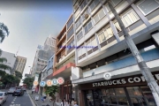 Conjunto Comercial 111m², 02 banheiros.  Condomínio com portaria e segurança 24hrs.  Excelente localização á 4 minutos andando para a estação do metrô