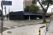 Galpão 1.500m², 02 banheiros e 40 vagas na garagem.  Excelente localização entre as Avenidas dos Bandeirantes, Carinás, Alameda dos Anapurus