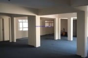 Conjunto comercial 100m², 05 salas, 02 banheiros e 01 vaga na garagem.  Condomínio com recepção.    Excelente localização.