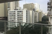 Apartamento 270m², 04 dormitórios (sendo 04 suítes), 04 banheiros e 04 vagas na garagem.