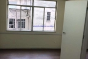 Conjunto Comercial 68m², 02 salas e 04 banheiros.  Excelente localização á 4 minutos andando para a estação do metrô São Bento; Entre as Ruas Três de