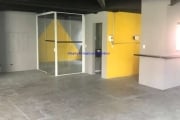 Conjunto Comercial 300m², 04 banheiros, 01 copa e 03 vagas na garagem.  Edifício com 11 andares, está atualmente com o vão livre pode ser alterado