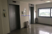 Conjunto Comercial 30m² e 01 banheiro.  Condomínio com Recepção e Segurança.  Excelente localização