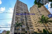 Apartamento 144m², 03 dormitórios (sendo 01 suíte), 02 banheiros e 02 vagas de garagem.  Condomínio com segurança, portaria e salão de festas.