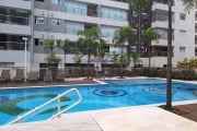 Apartamento 52m², 01 dormitório, 01 banheiro e 01 vaga na garagem.  Condomínio com recepção e segurança, piscina, academia, salão de festas