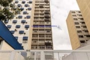 Apartamento 50m², 1 dormitório, 1 banheiro, 1 vaga na garagem.  Condomínio com portaria e segurança.  Ótima localização entre as Ruas Matias Aires