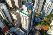 Apartamento 156m², 03 dormitórios (sendo suítes), 04 banheiros e 03 vagas de garagem.  Condomínio com portaria e segurança, piscina, academia