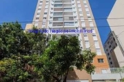 Apartamento 37m², 01 dormitório, 01 banheiro e 01vaga na garagem.  Condomínio com portaria, segurança, piscina, salão de festas e academia.