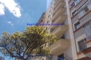 Apartamento 110m², 03 dormitórios (sendo 02 suítes) e 03 banheiros.  Condomínio com portaria e segurança.  Excelente localização