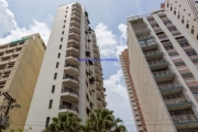 Apartamento 180m², 04 dormitórios (sendo 01 suíte), 03 banheiros e 02 vagas na garagem.  Condomínio com portaria, segurança, piscina, salão de festa