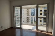 Apartamento seminovo próximo ao Metrô Praça da Árvore