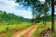 VIVA COM TRANQUILIDADE RODEADO DE BELEZAS NATURAIS E À POUCOS MINUTOS DA CIDADE! NÃO PERCA TEMPO E VENHA CONHECER!