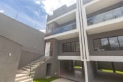 Sobrado Triplex com 4 Quartos no Tingui em Curitiba