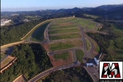 Terreno plano no condomínio Alphaville I, financiável, lazer, Serra do Japi, acesso as rodovias Anhanguera e Bandeirantes