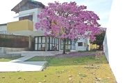 Casa comercial para alugar na Rua Nazaré Paulista, 300, Jardim das Paineiras, Campinas