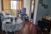 Apartamento em Vila Gumercindo