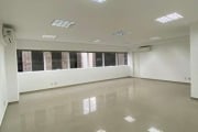 Sala Comercial para Locação em Curitiba, Centro Cívico, 1 banheiro, 1 vaga