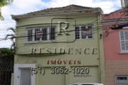 Casa comercial com 9 salas para alugar na Rua Almirante Barroso, 637, Floresta, Porto Alegre