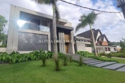 Belíssima Casa à Venda em Alphaville – Residencial Tamboré 1