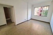 Apartamento com 2 dormitórios à venda, 70 m² por R$ 700.000,00 - Copacabana - Rio de Janeiro/RJ