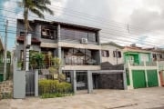 Casa alto padrão 5 dormitórios, 2 suítes no bairro Vila Jardim