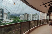 Vendo lindo apartamento na Rua Aroazes Barra Olímpica