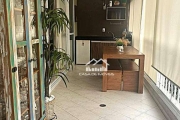 Vende apartamento com 3 dormitórios, 2 vagas e lazer completo, na Vila Andrade