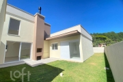 Casa à venda em Cachoeira do bom Jesus Leste com 1