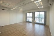 Sala comercial, 40m². 2 vaga2, banheiro, ar condicionado, terraço. Estuda permuta por apartamento