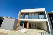 Casa com 3 suítes, sendo uma suíte master, piscina, área gourmet,  2 vagas à venda, 200 m² por R$ 1.199.000 - São Pedro - Juiz de Fora/MG