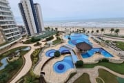 O maior Resort da Baixada na beira da praia.;  dois dorm