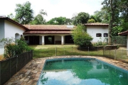 Casa em Condomínio - à venda por 1.600.000,00 - 5 quartos - Jardim Santana, Condomínio Chácaras São Quirino - Campinas.