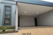 Casa de alto padrão à venda com 140m² de construção, 3 dormitórios, sendo 1 suíte, e 3 banheiros, no condomínio Lazuli Club