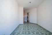 RE/MAX Vende Apartamento  1 dormitório, sacada, no Centro de Campinas - R$ 164800,00