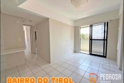 Apto com 54 m2 - 2 quartos (1 suíte) - Resid. Caboata Tirol - 1 vaga - Andar alto e sombra - Financiável