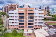 Apartamento no Edifício Veneza  3 Quartos, Vista para o Mar e Churrasqueira