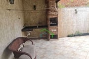 Casa com 3 dormitórios à venda, 96 m² por R$ 850.000 - Condomínio Mediterrâneo - Barueri/SP