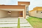 Casa linear com design contemporâneo, condomínio Pedra de Inoã