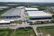 Alugue galpão em condomínio Prazeres, Crossdocking com 8.656m² tendo 16 docas. BR-101