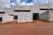 Barracão com doca próximo à Tiradentes