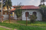 Casa com 4 quartos à venda na Avenida Guarujá, 199, Guarujá, Porto Alegre